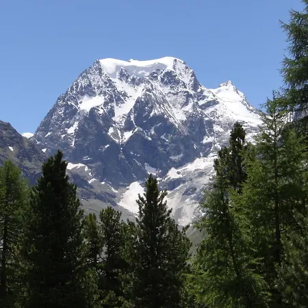 Marmottes F43 شقة